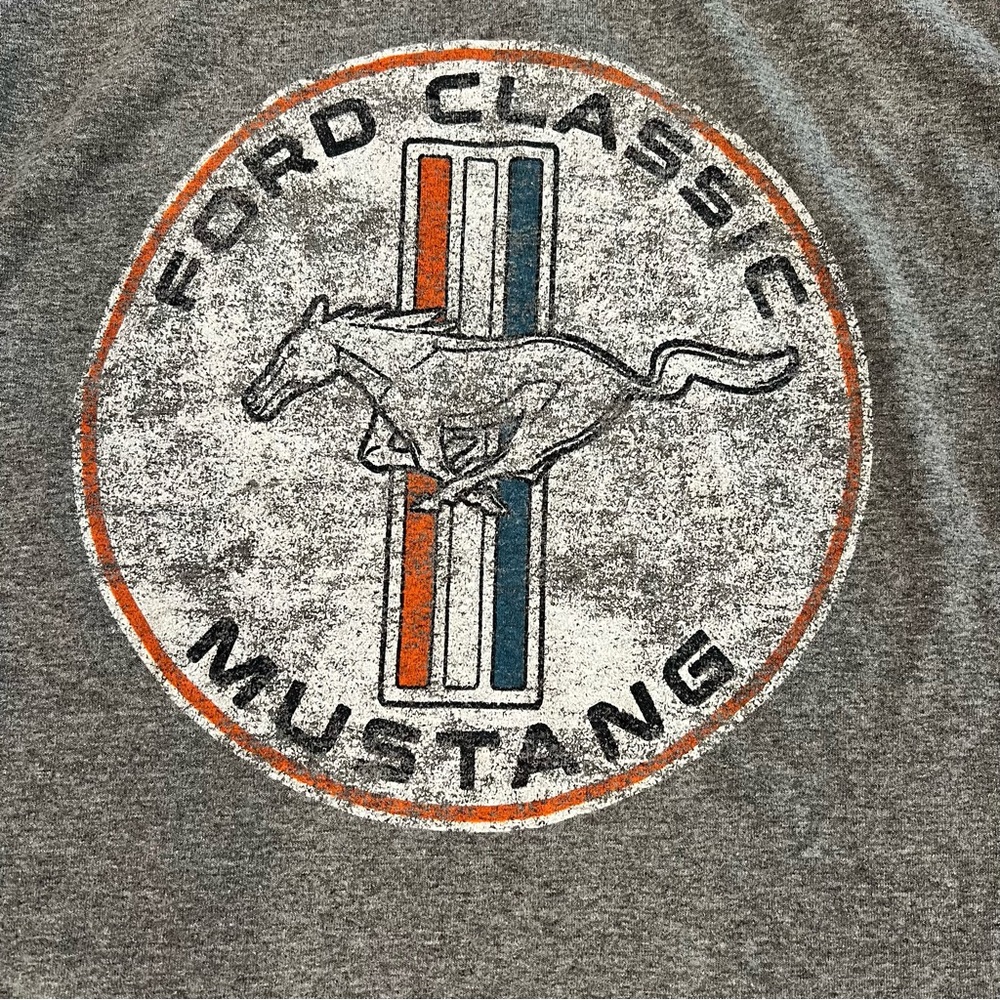 Ford Mustang Gray Short Sleeve Men’s T- Shirt - Picture 3 of 4